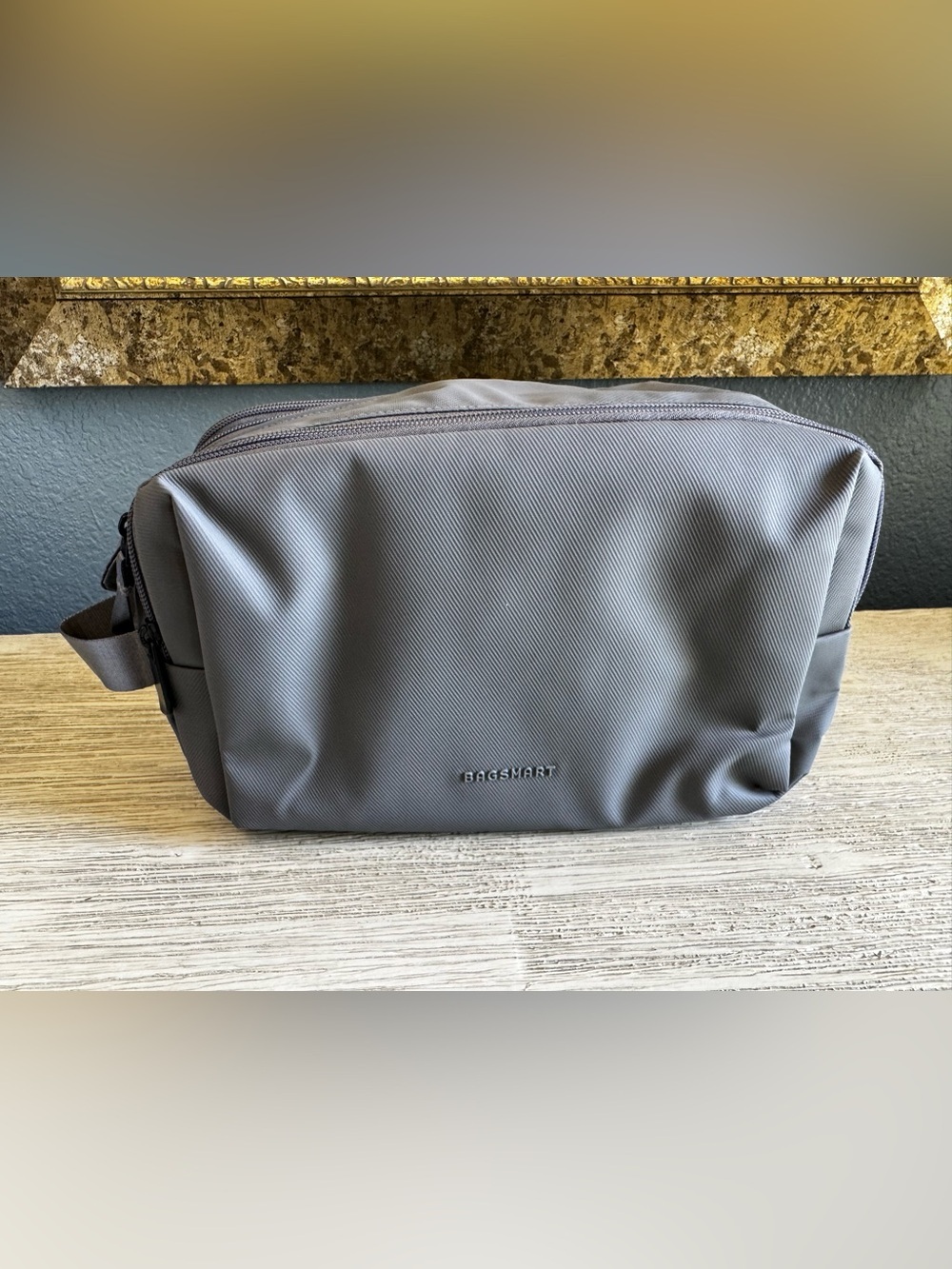 NEW!!! Bagsmart Men’s Gray Toiletry Bag